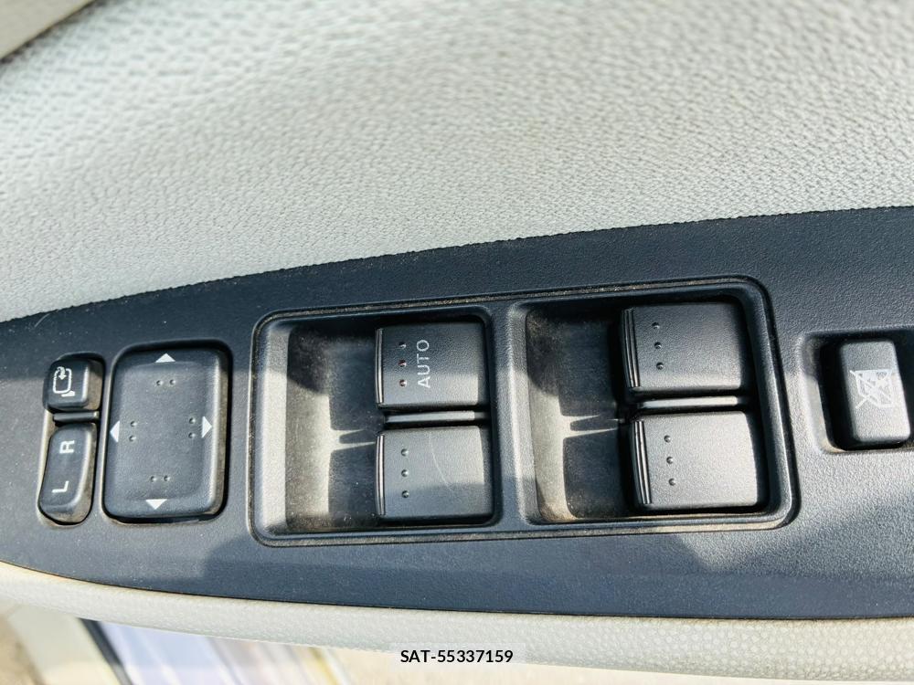 Mazda BIANTE 2010-02 7972158-20