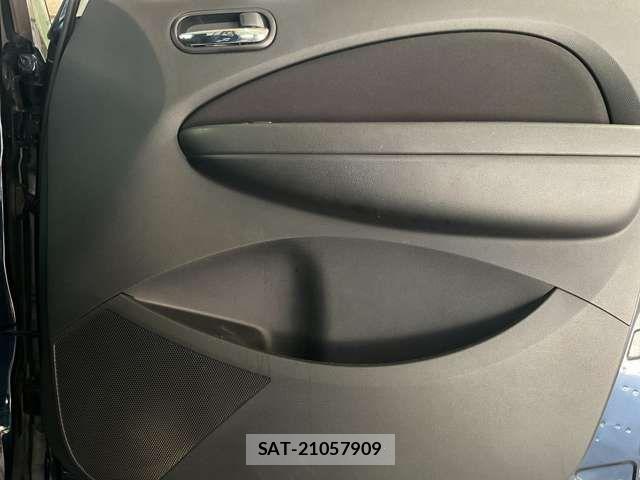 Mazda BIANTE 2015-07 8072960-13