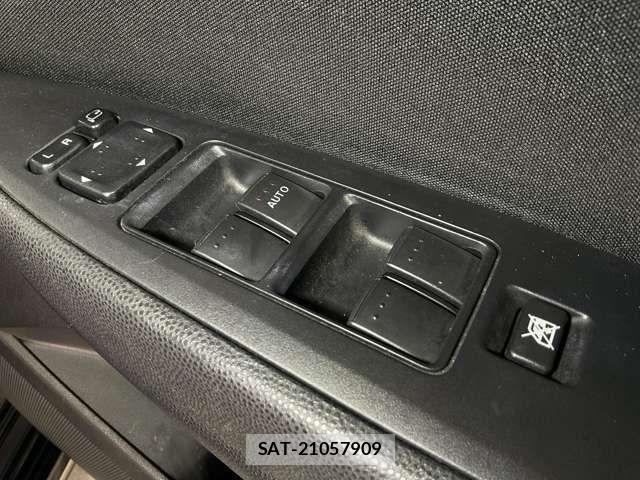 Mazda BIANTE 2015-07 8072960-14