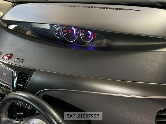 Mazda BIANTE 2015-07 8072960-15