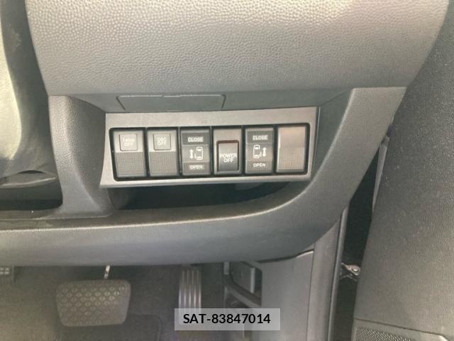 Mazda BIANTE 2011-11 8098128-11