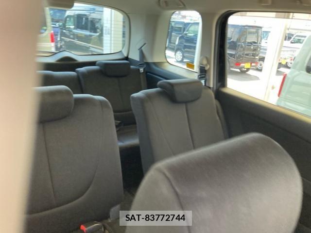 Mazda BIANTE 2011-07 8098119-15