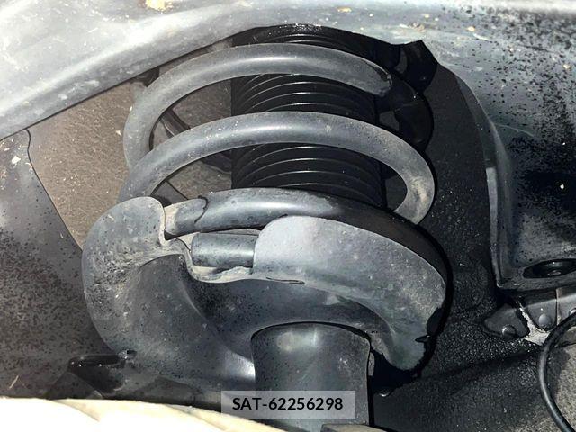 Mazda BIANTE 2015-09 8098113-19