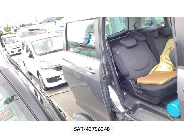 Mazda BIANTE 2014-05 8098120-17