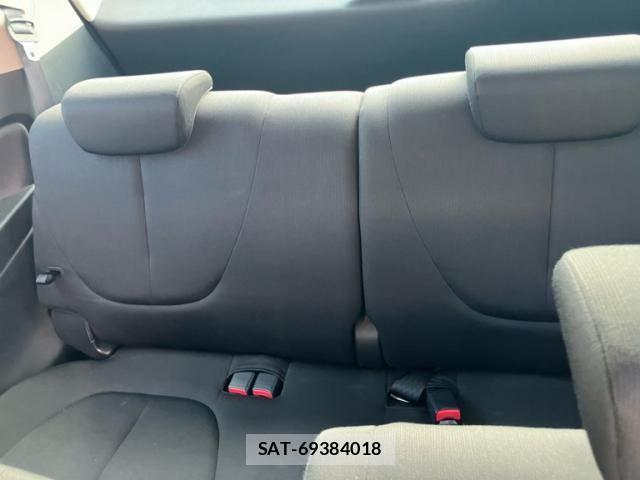 Mazda BIANTE 2012-05 8098129-12