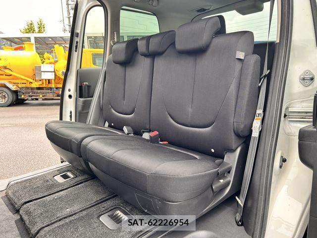 Mazda BIANTE 2016-08 8129131-13