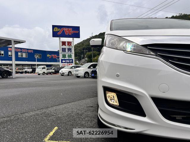 Mazda BIANTE 2016-08 8129131-18
