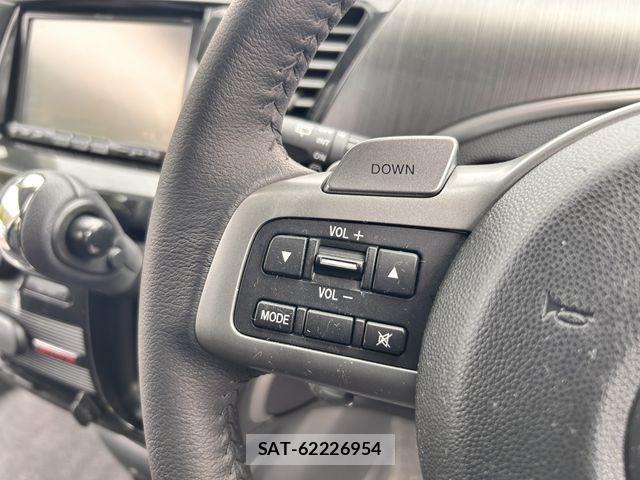 Mazda BIANTE 2016-08 8129131-24