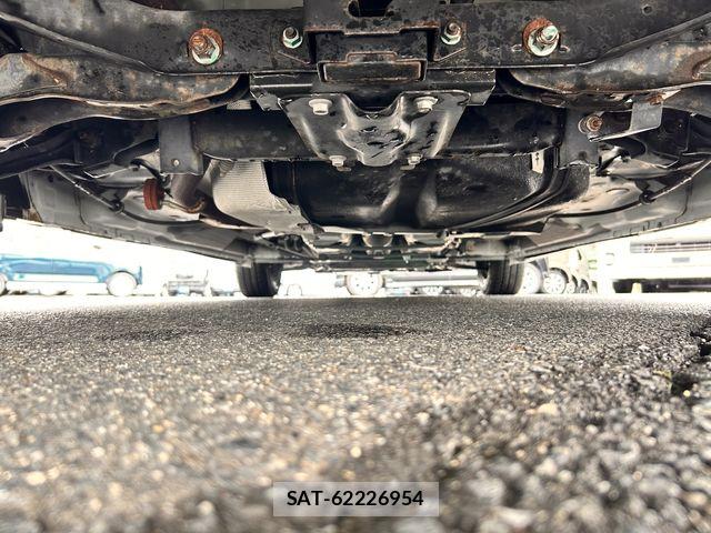 Mazda BIANTE 2016-08 8129131-25