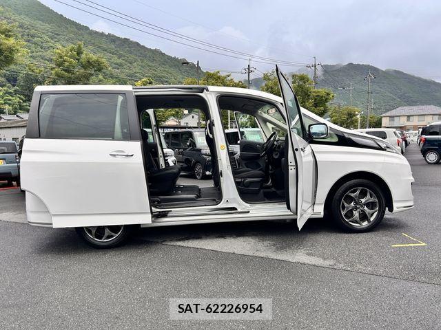 Mazda BIANTE 2016-08 8129131-2