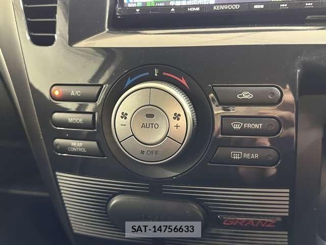 Mazda BIANTE 2014-09 8158012-21