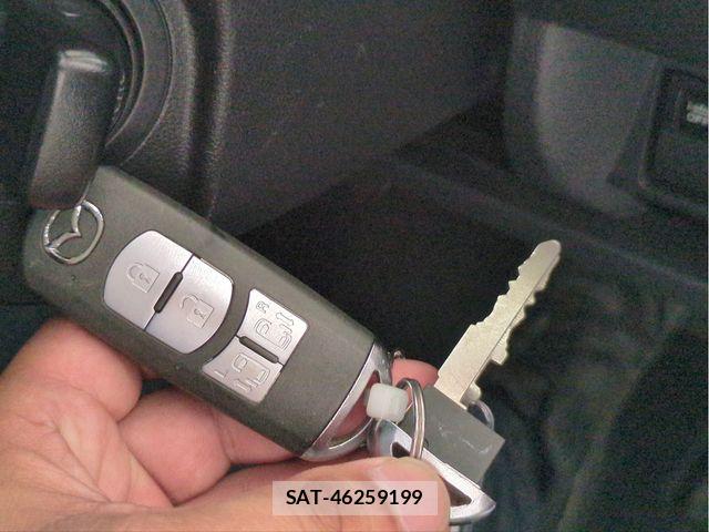 Mazda BIANTE 2013-07 8206508-11