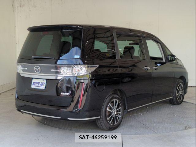 Mazda BIANTE 2013-07 8206508-1