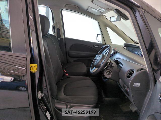 Mazda BIANTE 2013-07 8206508-25
