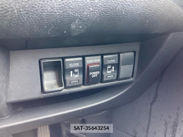 Mazda BIANTE 2008-07 8228990-12