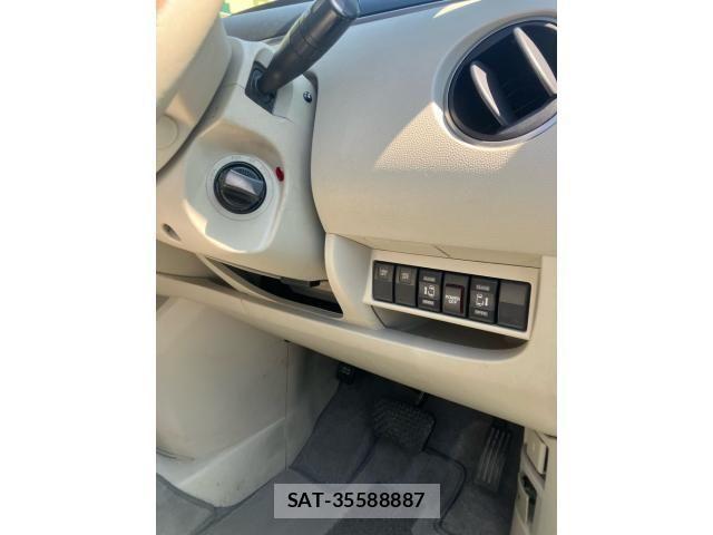 Mazda BIANTE 2010-09 8228989-18