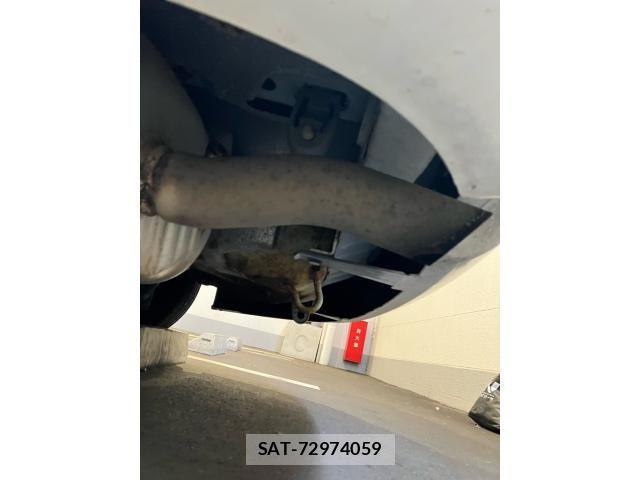 Mazda BIANTE 2012-11 8313240-10