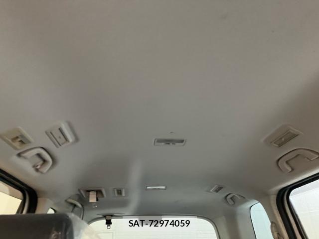Mazda BIANTE 2012-11 8313240-17