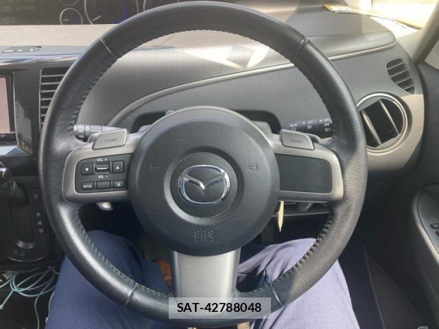 Mazda BIANTE 2014-05 8313239-10