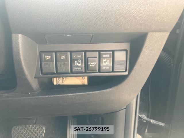 Mazda BIANTE 2010-02 8313242-13