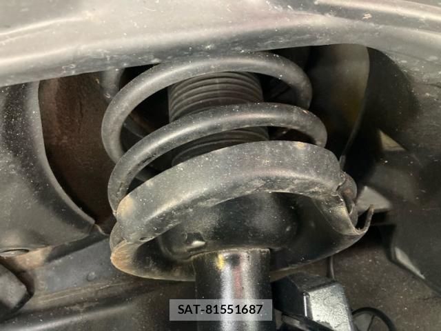 Mazda BIANTE 2011-08 8334995-7