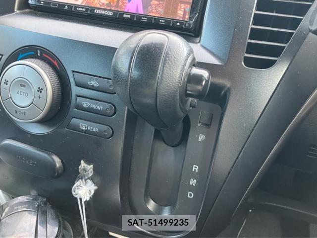 Mazda BIANTE 2014-09 8364888-13