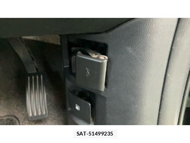 Mazda BIANTE 2014-09 8364888-24