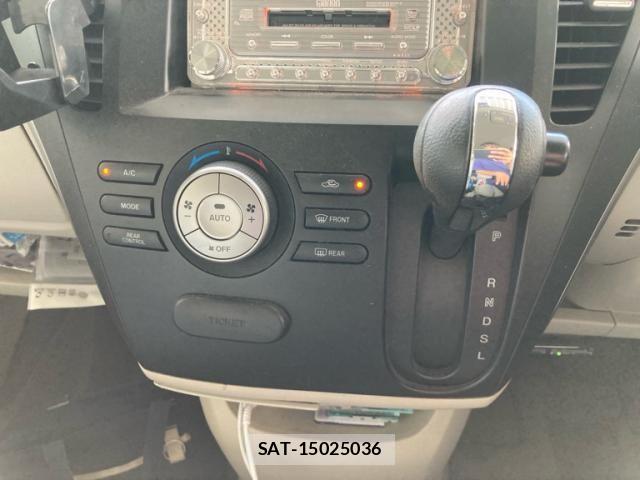 Mazda BIANTE 2009-10 8364884-18