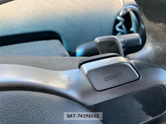 Mazda BIANTE 2013-09 8364887-14