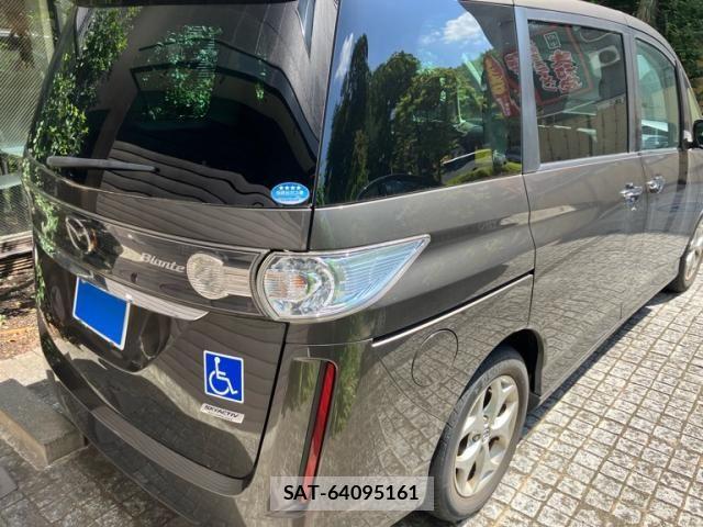 Mazda BIANTE 2017-01 8371461-2