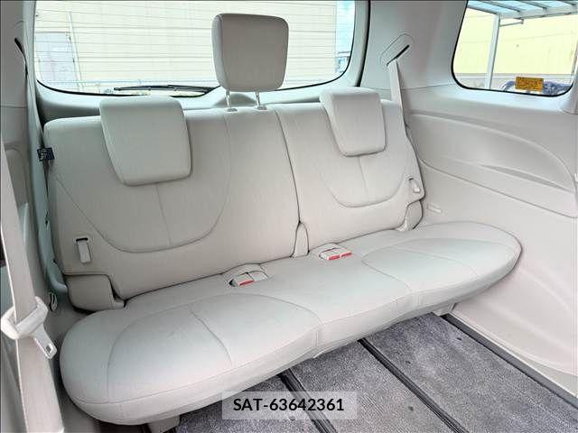 Mazda BIANTE 2012-06 8457079-11