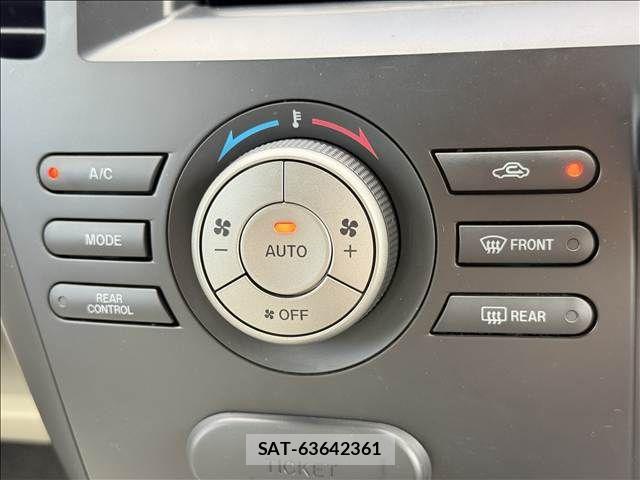 Mazda BIANTE 2012-06 8457079-13