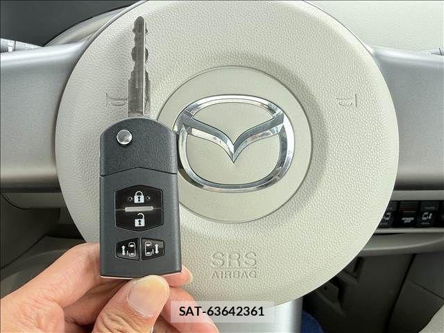Mazda BIANTE 2012-06 8457079-17