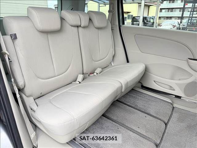 Mazda BIANTE 2012-06 8457079-25