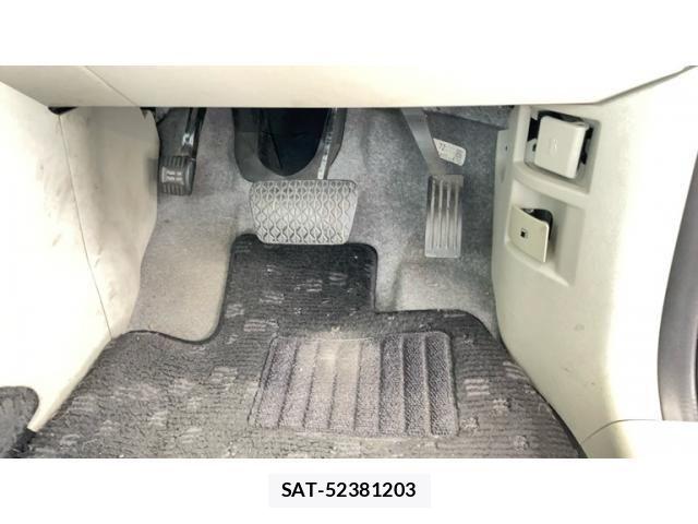 Mazda BIANTE 2011-09 8523696-15