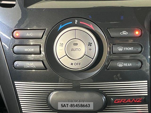 Mazda BIANTE 2014-01 8625925-5