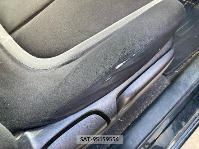 Mazda BIANTE 2010-03 8665842-15