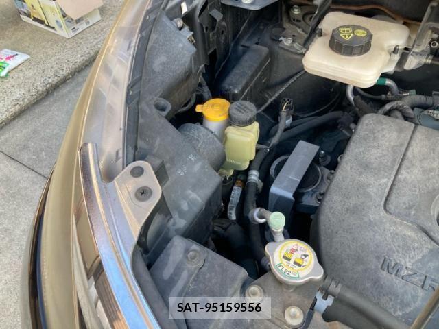 Mazda BIANTE 2010-03 8665842-25