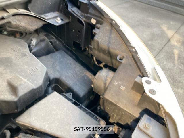 Mazda BIANTE 2010-03 8665842-26