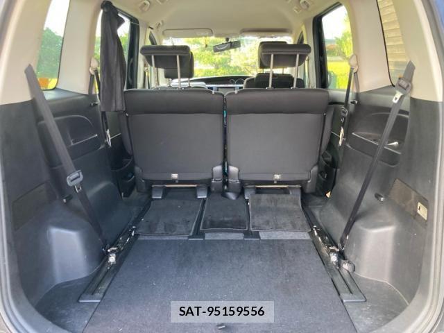 Mazda BIANTE 2010-03 8665842-8