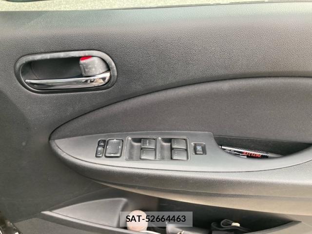 Mazda BIANTE 2012-06 8795339-13