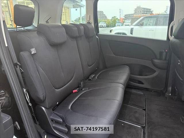 Mazda BIANTE 2013-03 8827962-17