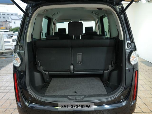 Mazda BIANTE 2015-07 8827959-29