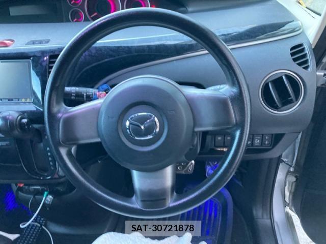 Mazda BIANTE 2012-03 8827965-18
