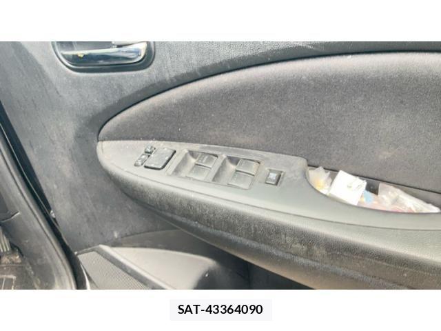 Mazda BIANTE 2011-09 8827963-8