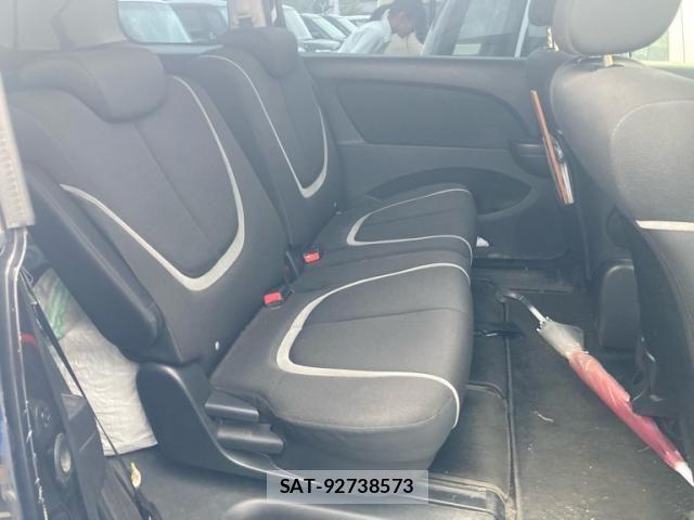 Mazda BIANTE 2009-09 8848319-8