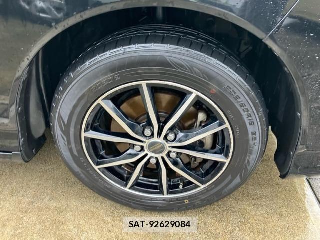 Mazda BIANTE 2015-02 8878804-9