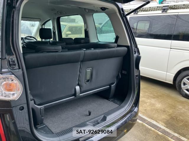 Mazda BIANTE 2015-02 8878804-6