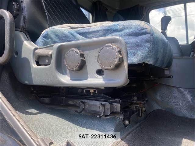 Nissan BIG THUMB 2002-07 7453080-21
