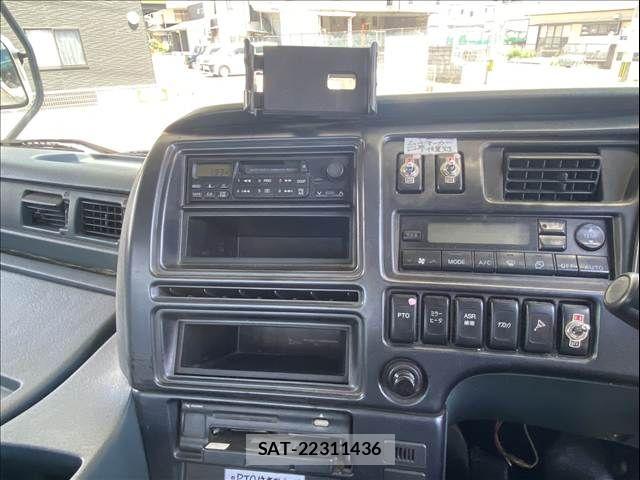 Nissan BIG THUMB 2002-07 7453080-27